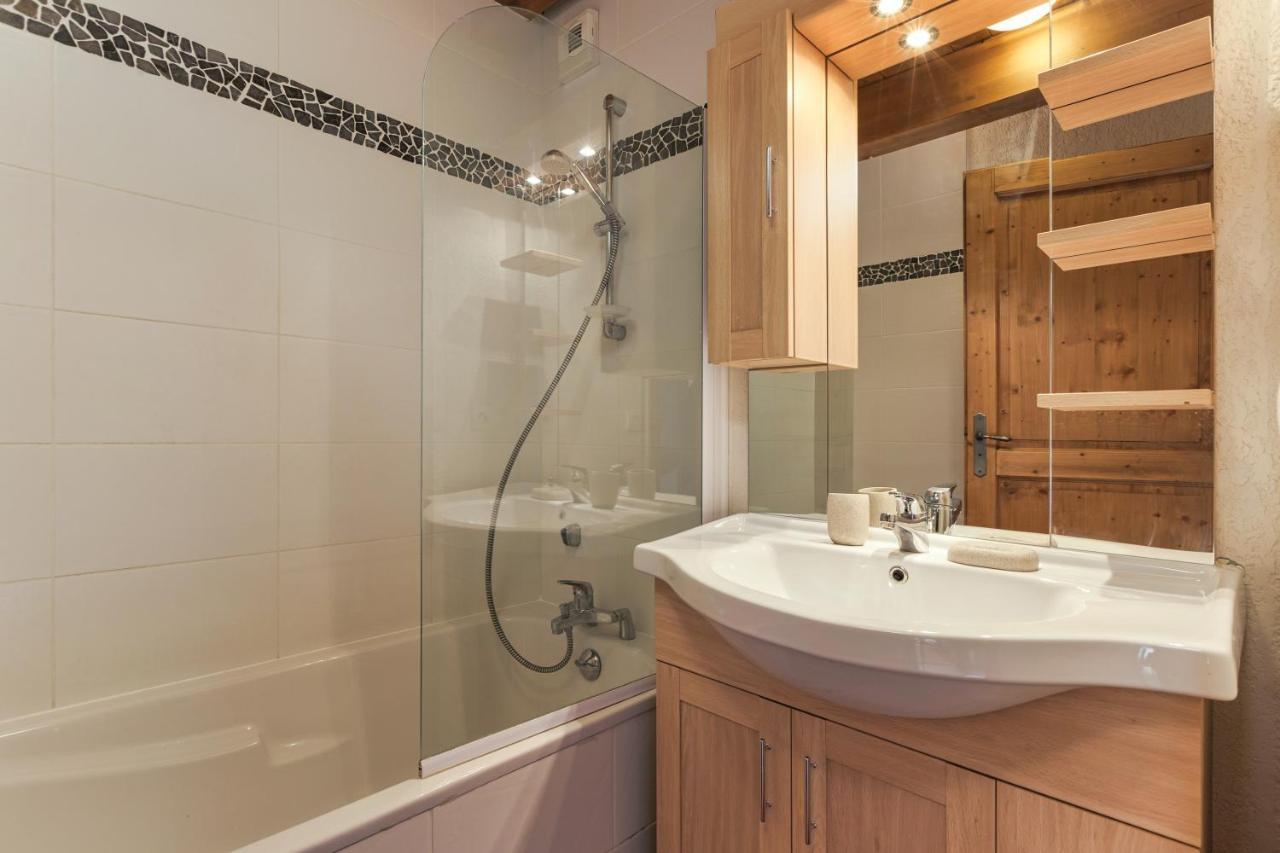 Chateau - Charming Apartment In The City Center With 3 Bedrooms - By Cozee Rentals 생제르베레뱅 외부 사진